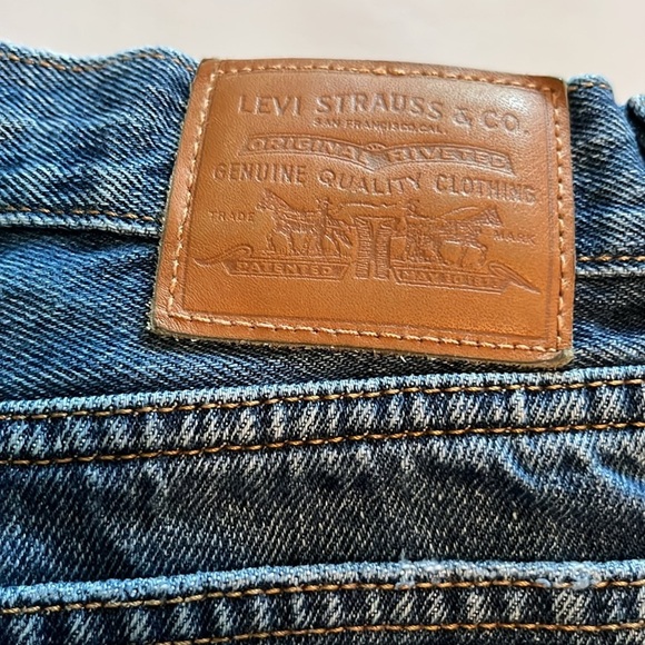 Levi’s Wedgie Straight High Rise Size 25 - Picture 13 of 16